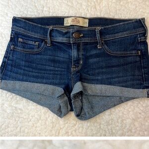 Hollister dark blue rolled low rise denim shorts  Size: 29. NWOT.
